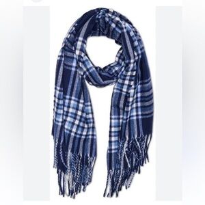 STEVE MADDEN PLAID BLANKET WRAP, NAVY PLAID